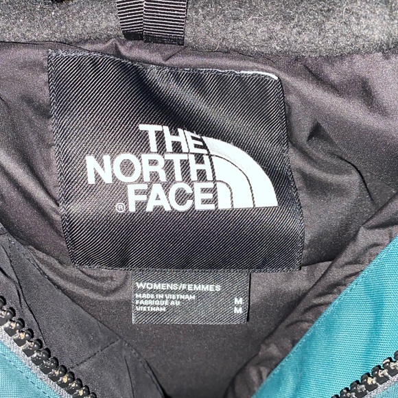 Northface winter coat - Picture 3 of 3